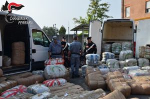 droga-due-tonnellate-11-e1508418269708