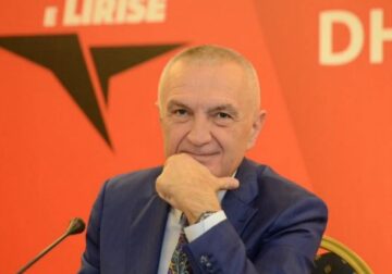 Dita e Verës, Meta: Pas një dimri të gjatë, pranvera po troket me shpresë të re