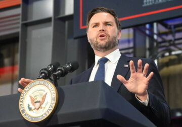 SHBA-të dhe Irani fillojnë bisedime të drejtpërdrejta në Pakistan, kërkojnë përfundimin e luftës gjashtëjavore