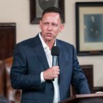 Miliarderi amerikan Thiel i afërt më zv.presidentin amerikan Vance mban leksione për Antikrishtin në Romë