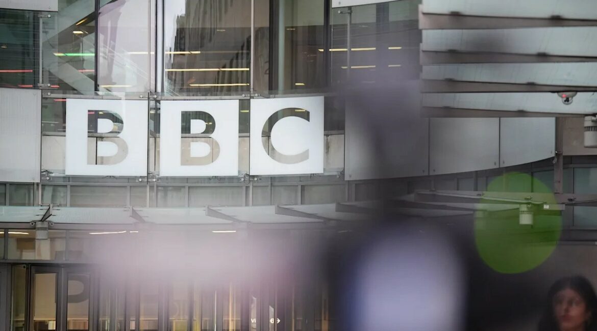 BBC shkurton buxhetin mes largimit të shikuesve