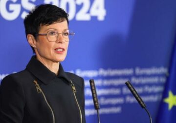 Anëtarësimi në BE, “spirancë politike” në planin e paqes për Ukrainën, thotë komisionerja e BE-së