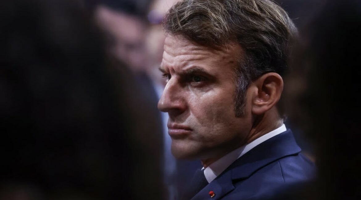 Macron i kërkon Iranit të ndalojë sulmet dhe të lejojë kthimin e shtetasve francezë