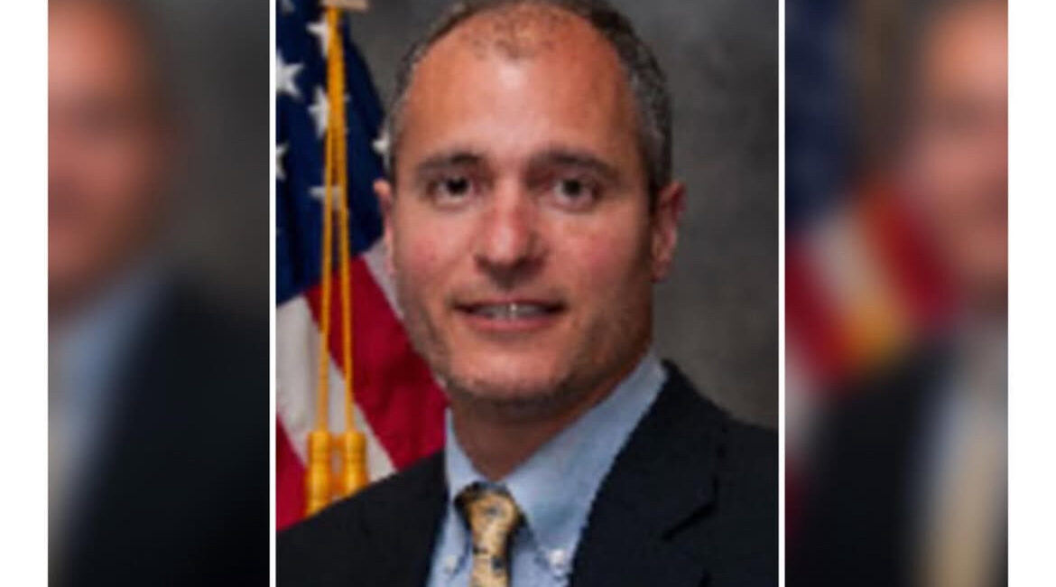 Ish-zyrtari i lartë i DEA-s nën akuzë për pastrim parash për kartelin meksikan CJNG