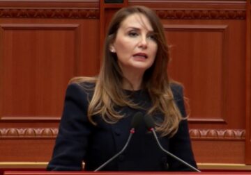 Tabaku: Pas 12 vitesh justifikimesh, qeveria pranon se taksat rrisin çmimin e karburanteve