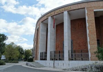 Raporti i Bankës së Shqipërisë për inflacionin: Çmimet e qirave arrijnë rekord, janar-shkurt rritje me 8.5%