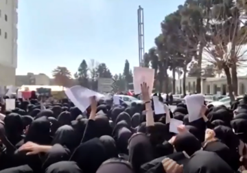 Protesta studentore për të tretën ditë në Iran, rriten tensionet me SHBA-në