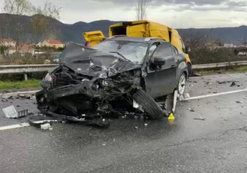 Aksident në rrugën Lezhë-Milot, 2 të plagosur