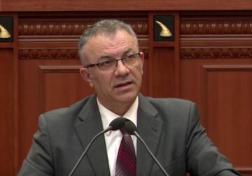 Cara: Rama po u merr pronat qytetarëve e po ia jep privatit, të pezullohet projekti TID në Durrës