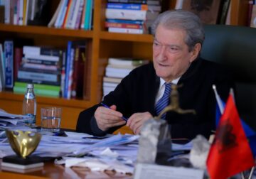 “Shqipëria në bankën e akuzës nga një regjim i bazuar në krim dhe drogë” – Berisha