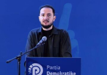 “Berisha të mbajë përgjegjësi, po sillet si Basha. Demokratët po shpërfillen” – Salianji