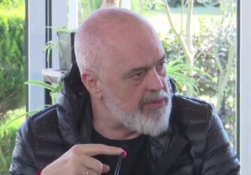 “Jashtëderdhje njerëzore në bulevard”- Rama për protestat e PD: Më të egrit armiq të shqiptarëve, janë shqiptarët