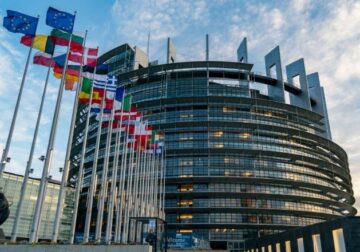 Raporti për Shqipërinë/ Eurodeputetët 305 amendamente: Shqetësim për vendimin për Ballukun, imuniteti jo mburojë