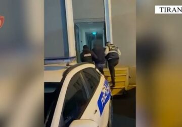 Tiranë/ I shpallur në kërkim ndërkombëtar për vjedhje e prostitucion, në pranga 34-vjeçari