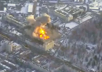 Ukraina sulmon fabrikën ruse të komponentëve të raketave, Rusia raporton viktima civile