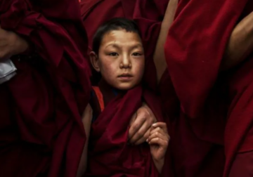 Kina miraton ligjin për “unitetin etnik”, minoritetet detyrohen të mësojnë mandarinishten