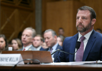 Kandidati i Trump për Sigurinë Kombëtare përballet me Senatin pas shkarkimit të Noem