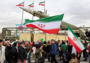 Irani qëlloi me raketa bazën e përbashkët SHBA-Britani në Oqeanin Indian