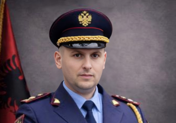 PROFIL I PAAUTORIZUAR/ Skënder Hita, kryepolici i ri që goditi trafikun dhe riktheu sigurinë