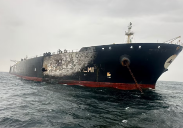 Irani sulmon anijen cisternë të mbushur plotësisht me naftë pranë Dubait