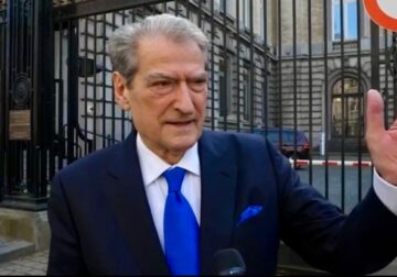 Berisha takime në Parlamentin belg: Paraqitëm krizën që po gllabëron Shqipërinë dhe kërkesën për qeveri teknike