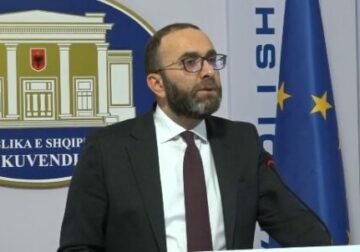 Bardhi: Negociatat kanë ngecur, Rama po mbron korrupsionin