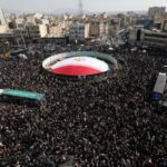 Irani kërcënon objektet e energjisë në Gji pas goditjes së fushës gjigante të gazit