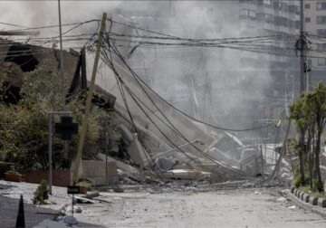 14 persona të vrarë nga sulmet izraelite në jug të Libanit