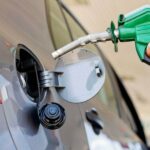 Kina ndërhyn për të frenuar rritjen e çmimeve të karburanteve mes krizës globale të naftës