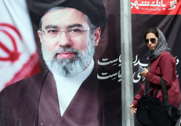 Reuters: Udhëheqësi suprem i Iranit urdhëron që uraniumi i pasuruar të mos largohet nga vendi