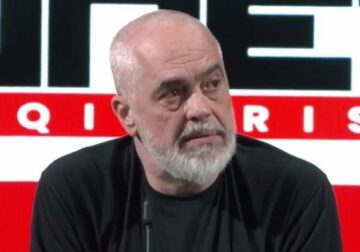 Rama në Fier: Janë rritur pagat, paguhet vjetërsia në punë, po rriten pensionet, rriten investimet