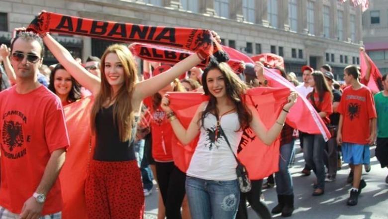 shifrat-e-dhimbshme-te-emigracionit-2-2-milione-shqiptare-jashte-vendit-sollen-11-7-miliarde-euro-ne-15-vite