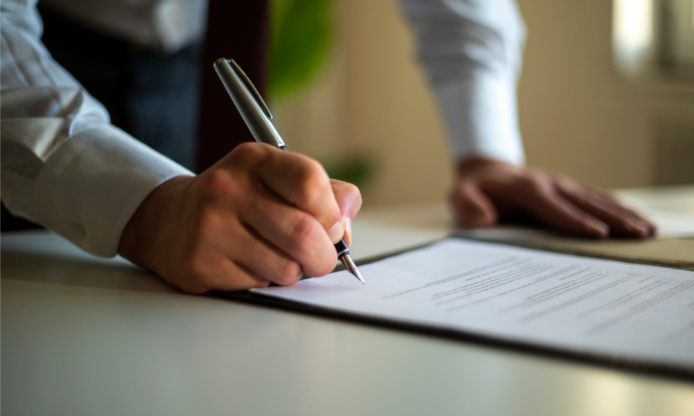 Puna me kontrata të përkohshme në vend, drejt zhdukjes