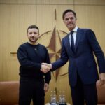 Zelensky e shefi i NATO-s Rutte takohen me të dërguarit e SHBA-së