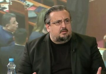 “Vetëm protestat e detyrojnë qeverinë të reagojë, më 17 prill të gjithë në shesh” – Teliti