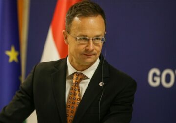 Hungaria dhe Rusia nënshkruajnë plan me 12 pika për lidhje më të ngushta