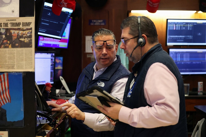 Armëpushimi SHBA-Iran, Wall Street rritet në nivelin më të lartë të muajit