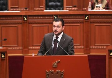 Skema kombëtare e bujqësisë, ministri Salla-fermerëve: Të hënën nisin aplikimet
