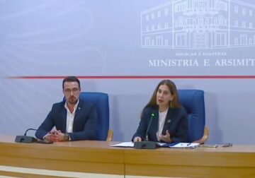 Kumbaro paralajmëron masa të rrepta për Maturën 2026: Celularët sjellin përjashtim nga provimi
