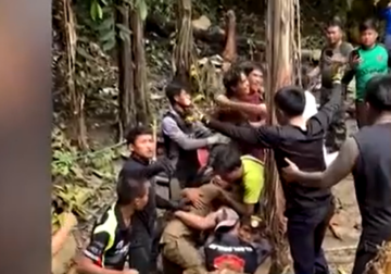 Ekipet e shpëtimit nxjerrin 4 persona nga shpella e përmbytur në Laos, dy ende të zhdukur