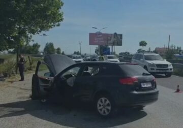 E përplas makina, humb jetën 62-vjeçari në Devoll