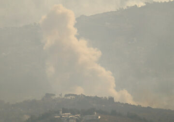 Avionët izraelitë hedhin municion fosfori ndezës në Libanin jugor