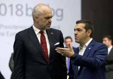 “I dashur Edi, askush s’mund të më japë leksione mbi nacionalizmin” – Tsipras i kthen xhevap Ramës