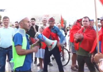 Dita e 30 e protestave, qytetarët rikthehen në shesh, kërkojnë largimin e Edi Ramës