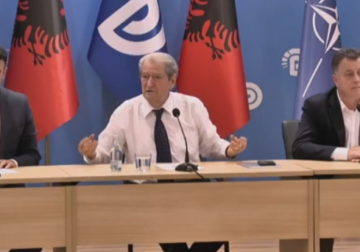 Berisha për Zvërnecin: Kam frikë se mafia shqiptare do ta kthejë në një Ksamil të dytë