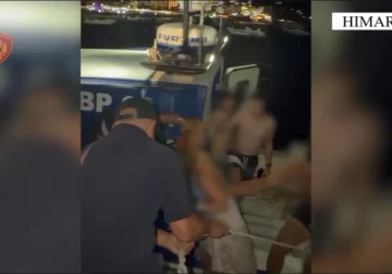 Policia Kufitare shpëton 5 turistë të huaj në Gjirin e Filikurit