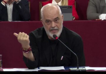 “Projekti i Zvërnecit më i madhi në Mesdhe, nga miq amerikanë e nga Katari. Organizatorët e protestës të paguar e stërvitur nga shumë ustallarë”