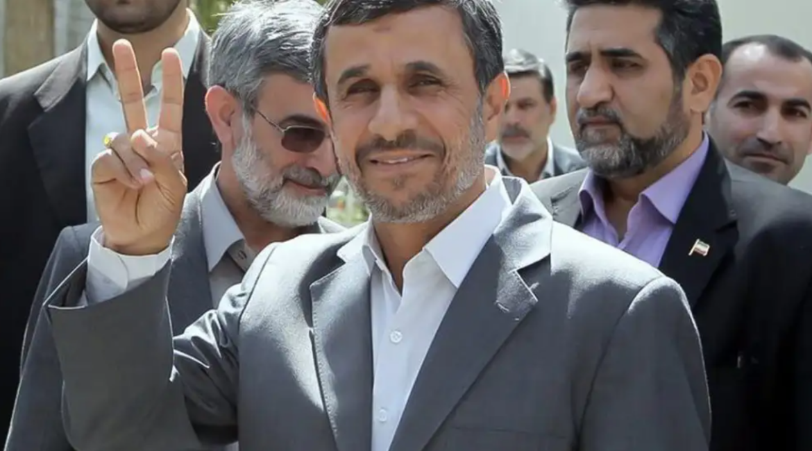 RAPORTI: Brenda planit sekret të Izraelit për të rekrutuar Mahmoud Ahmadinejad dhe për të rrëzuar regjimin iranian