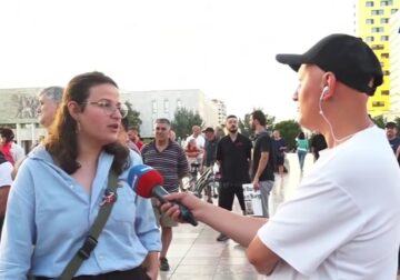“Arsimi me probleme, kostoja e jetesës shumë e lartë” – Denoncimi i studentes në protestë
